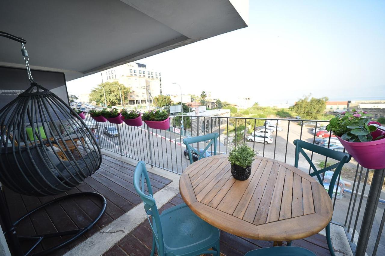 Yalarent Migdalor Boutique Apartments With Sea Views Tiberias Exterior foto