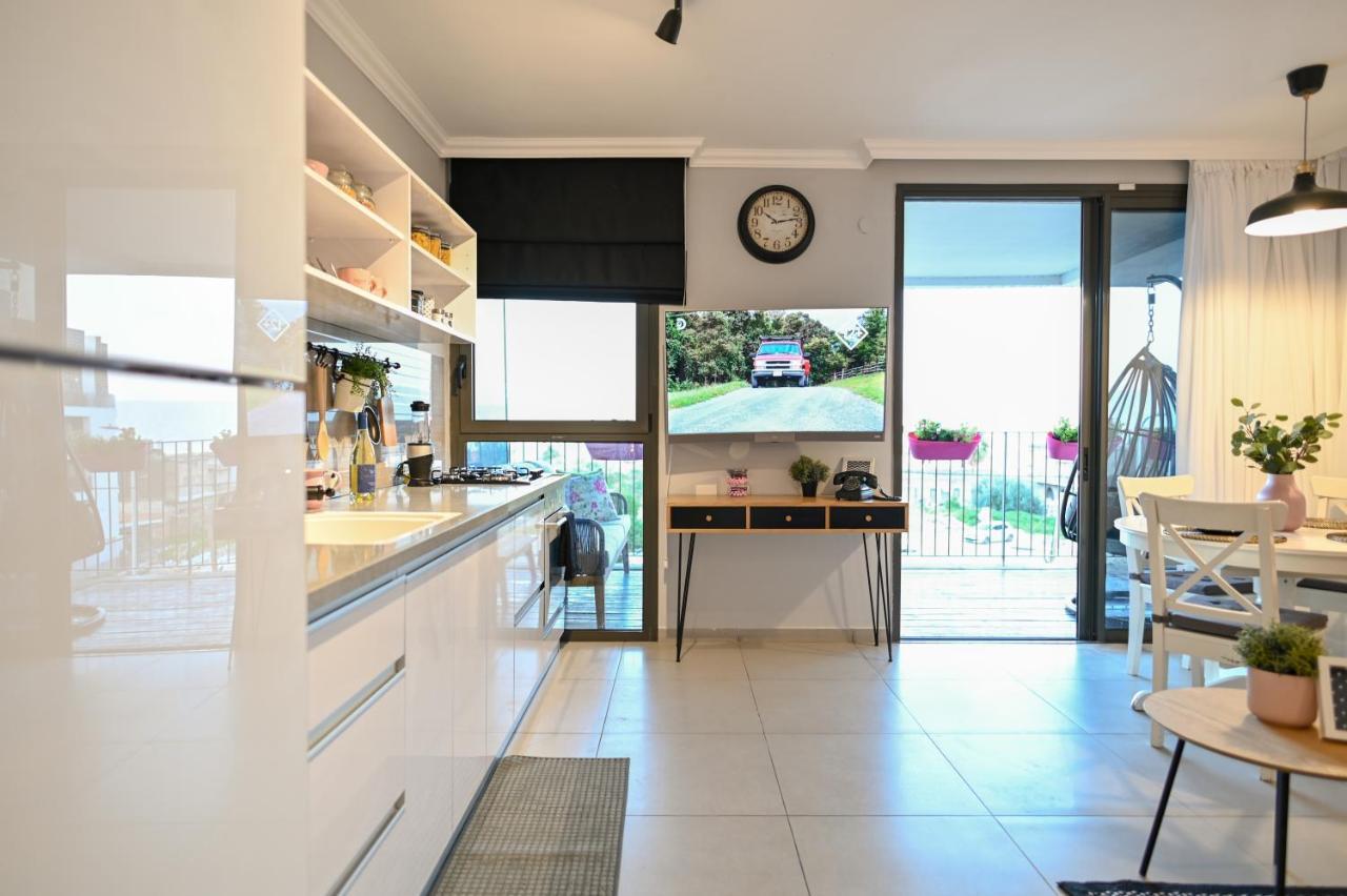 Yalarent Migdalor Boutique Apartments With Sea Views Tiberias Exterior foto