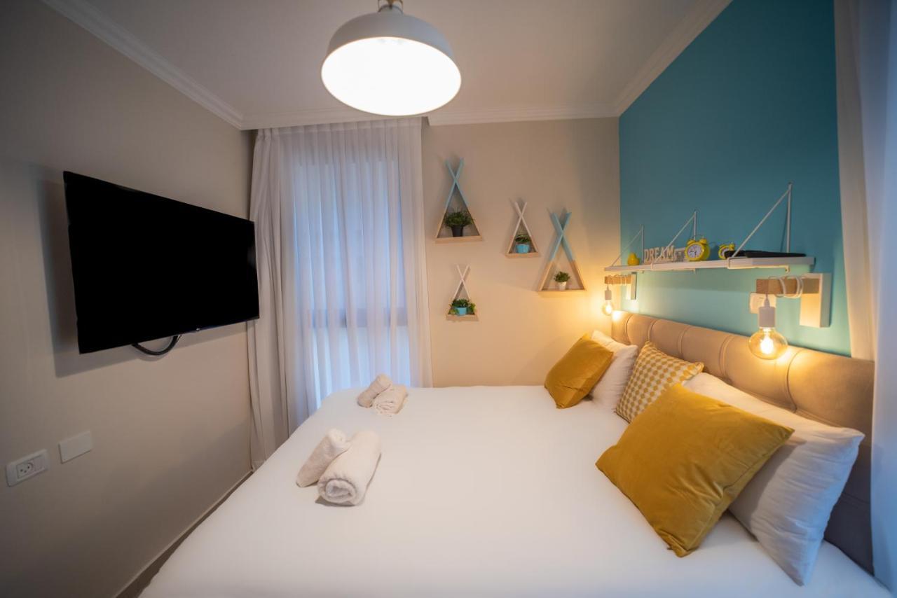 Yalarent Migdalor Boutique Apartments With Sea Views Tiberias Exterior foto