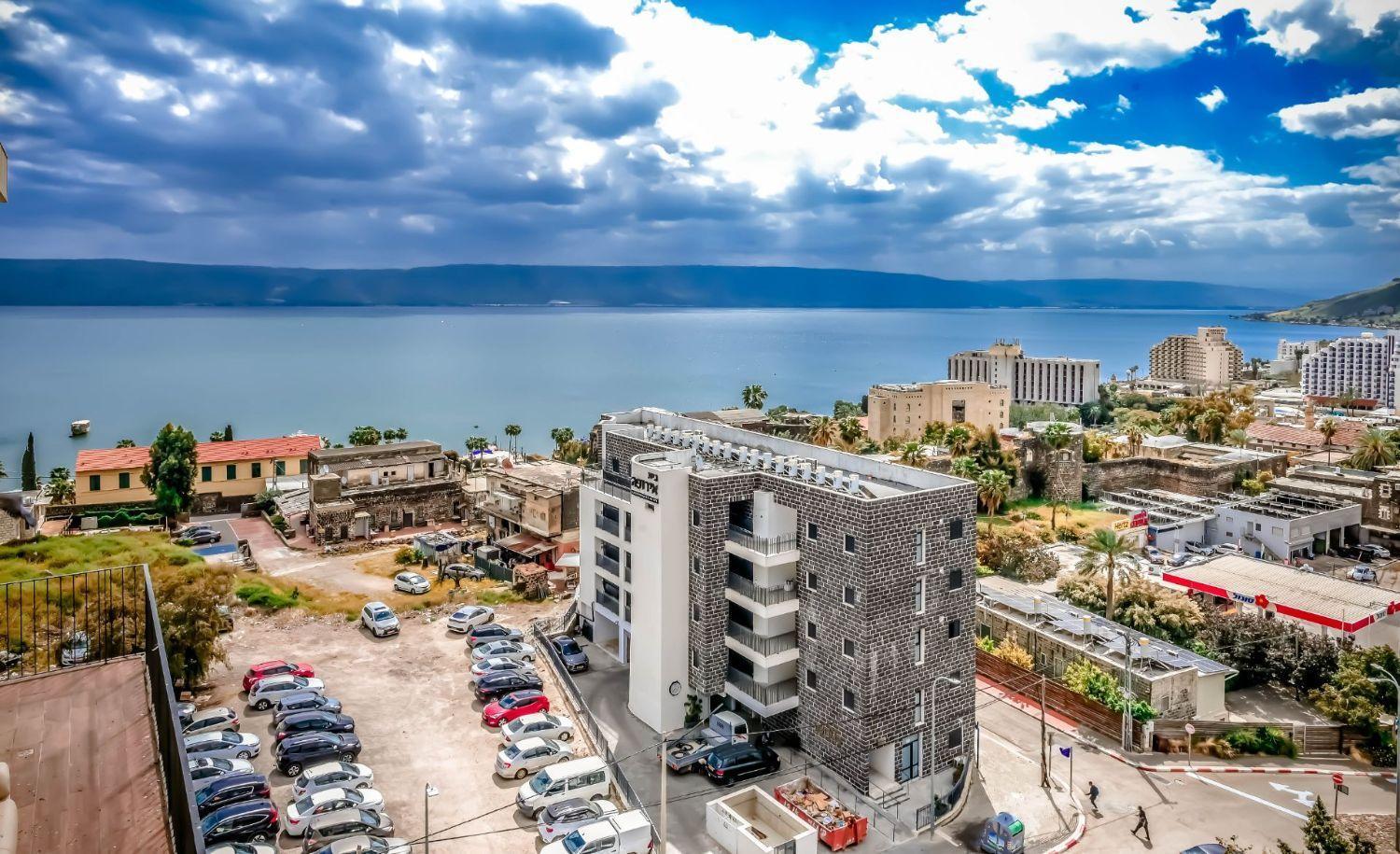 Yalarent Migdalor Boutique Apartments With Sea Views Tiberias Exterior foto